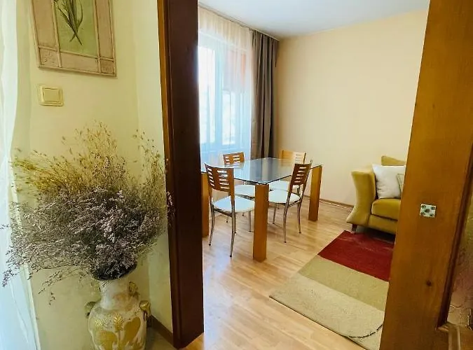 Lovely By The Sea Garden Varna